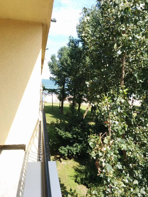 Hotel Palas Mamaja Zewnętrze zdjęcie